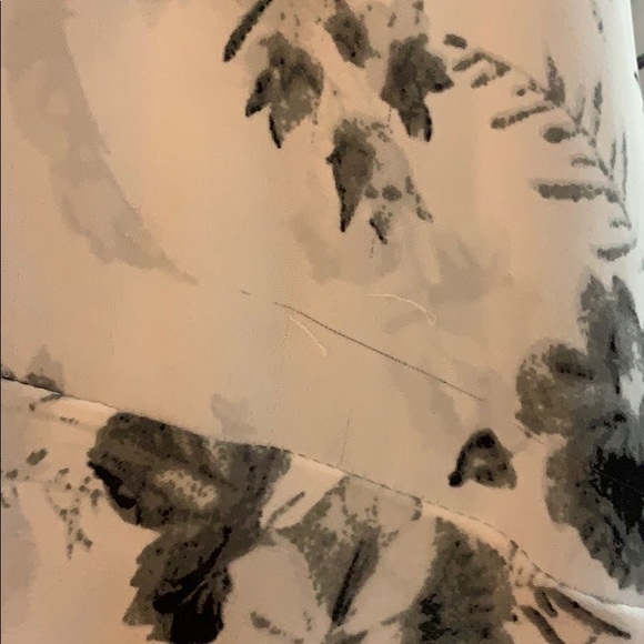 Emaline floral blouse - Picture 4 of 5